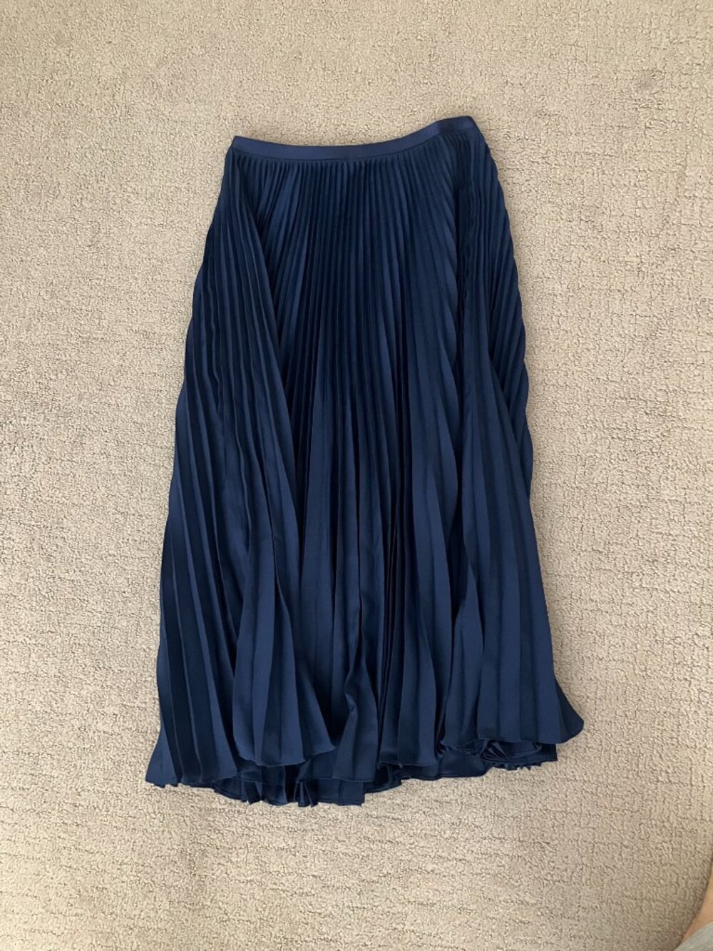 Ralph Lauren Navy Midi Pleated Skirt - Picture 3 of 3